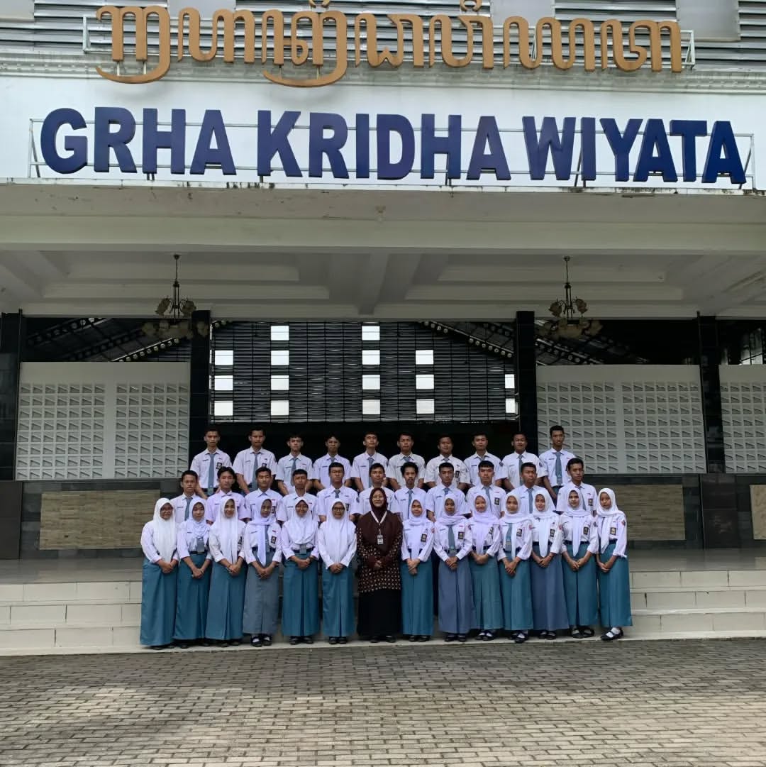 Uswatun Khasanah - 1